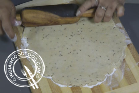 aata namkeen biscuit