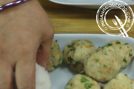 bread aloo bonda