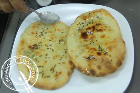 cheese naan