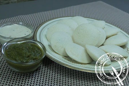 stuffed masala idlis