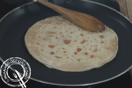 sweet coconut parantha recipe