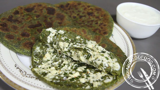 palak paneer parantha